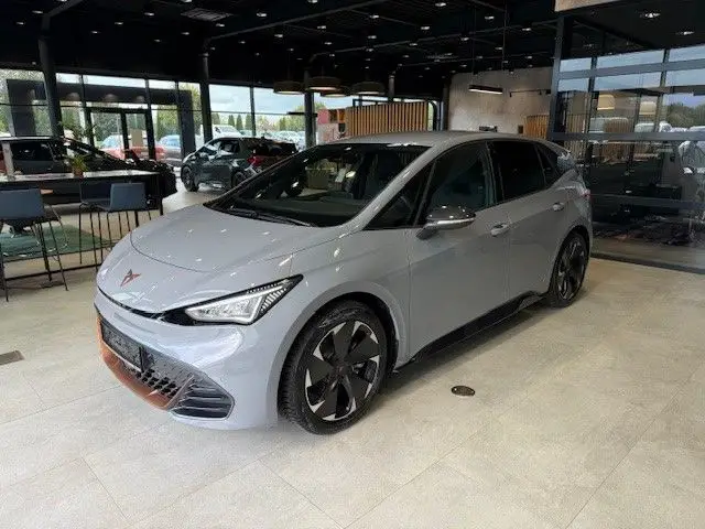 Photo 1 : Cupra Born 2023 Non renseigné