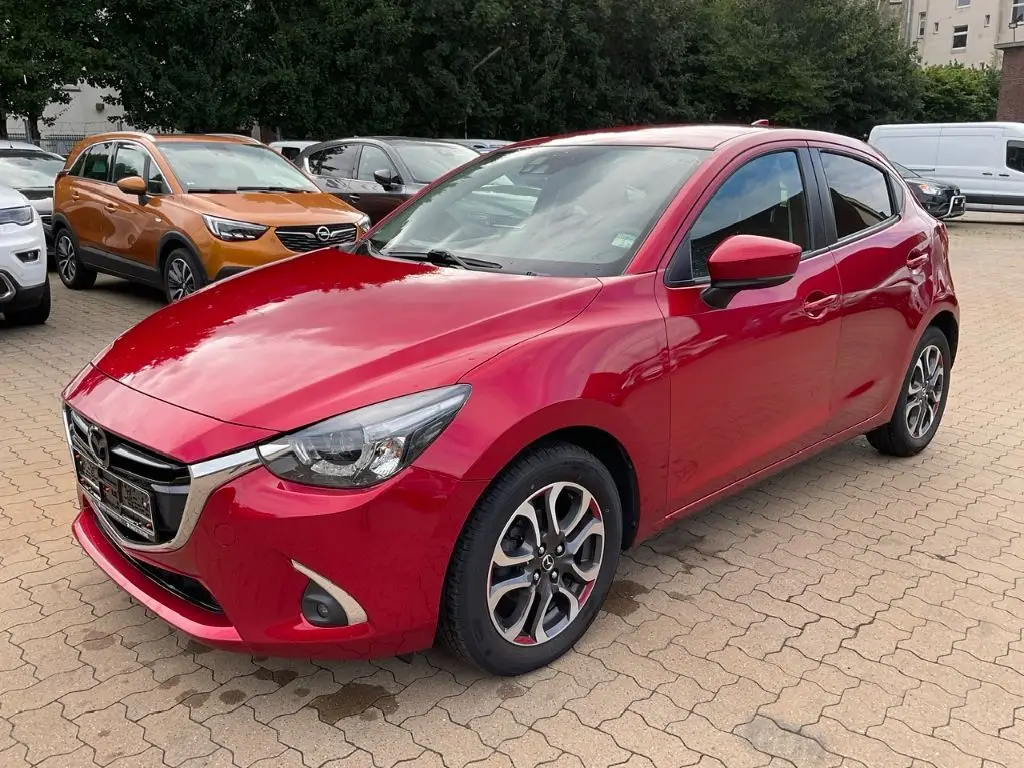 Photo 1 : Mazda 2 2019 Petrol