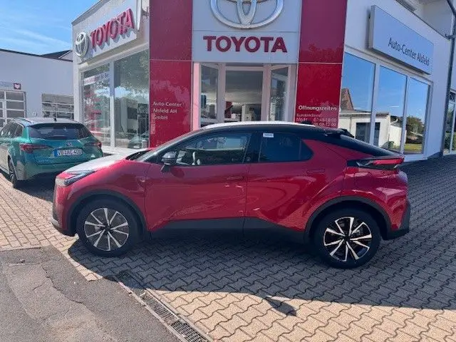 Photo 1 : Toyota C-hr 2024 Hybrid