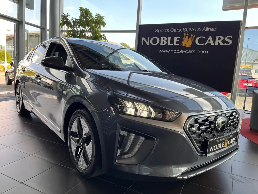 Photo 1 : Hyundai Ioniq 2020 Hybrid