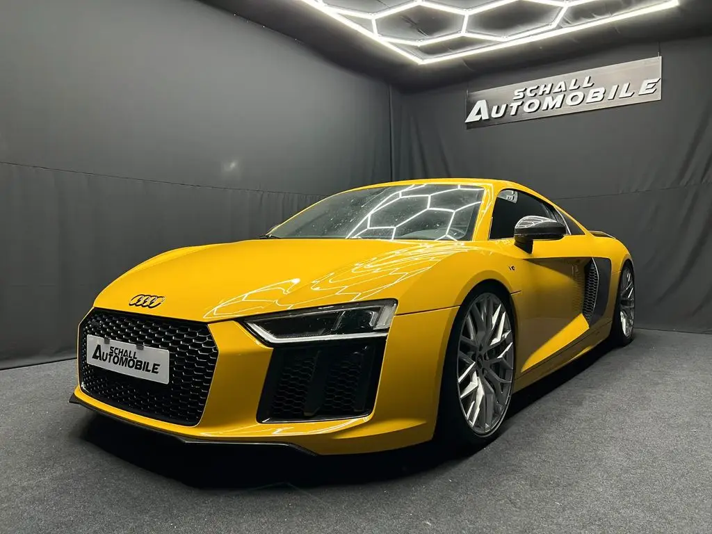 Photo 1 : Audi R8 2017 Petrol