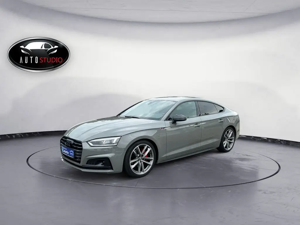 Photo 1 : Audi A5 2019 Diesel