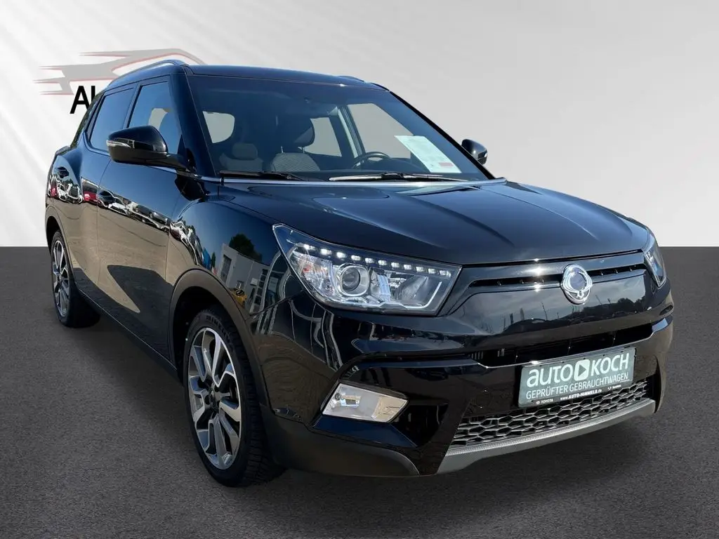 Photo 1 : Ssangyong Tivoli 2015 Diesel