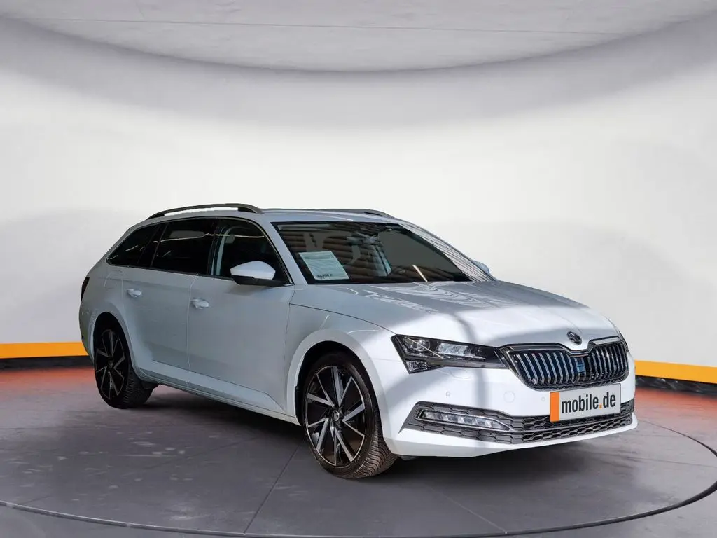 Photo 1 : Skoda Superb 2023 Diesel