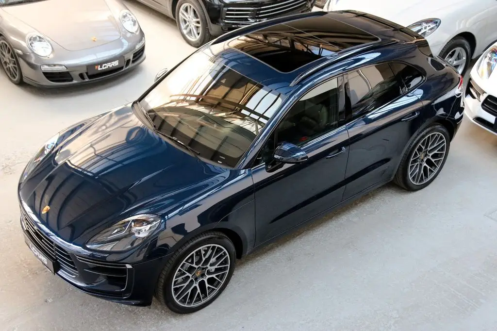 Photo 1 : Porsche Macan 2020 Essence