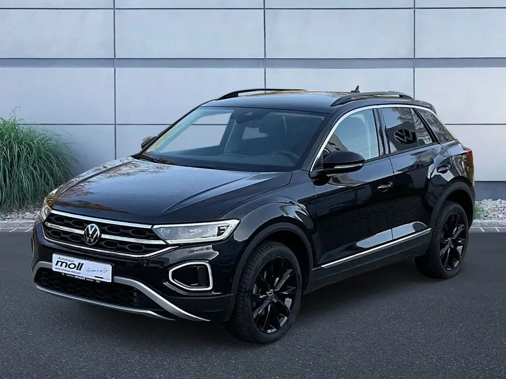 Photo 1 : Volkswagen T-roc 2023 Essence