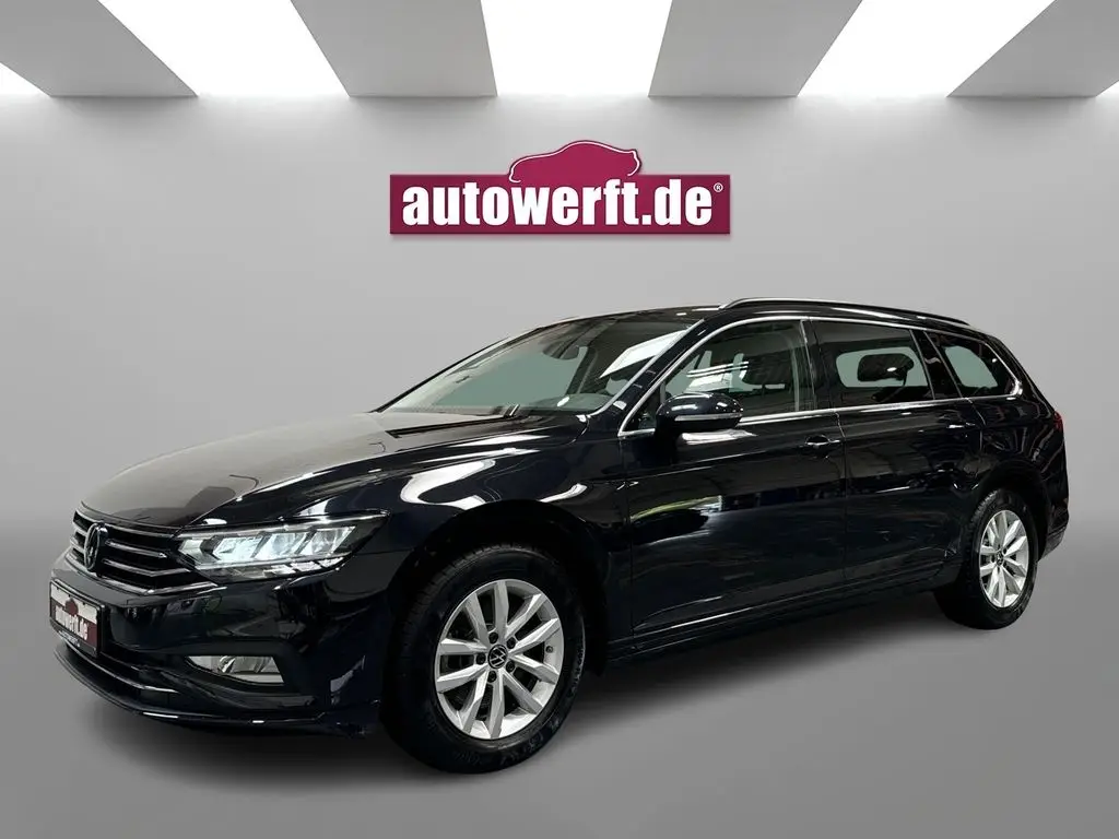 Photo 1 : Volkswagen Passat 2023 Diesel