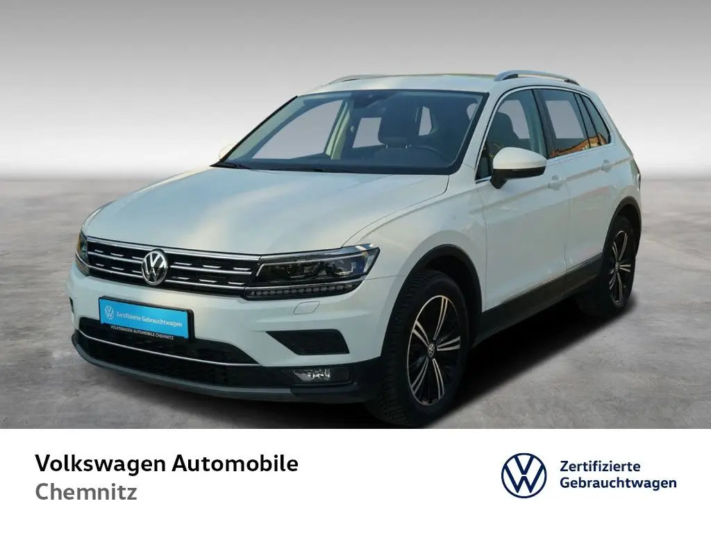 Photo 1 : Volkswagen Tiguan 2020 Essence