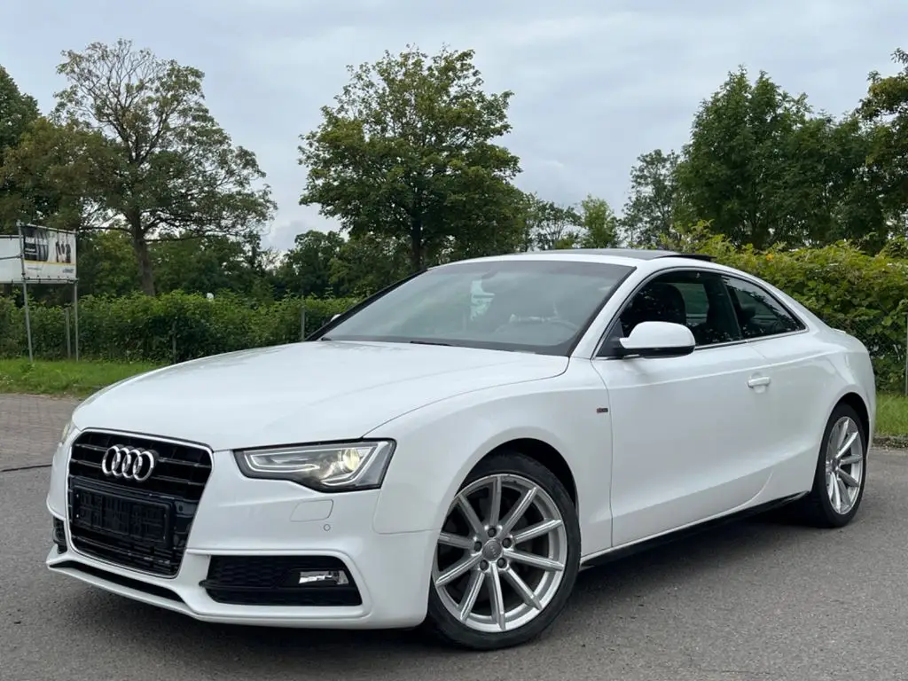 Photo 1 : Audi A5 2017 Petrol