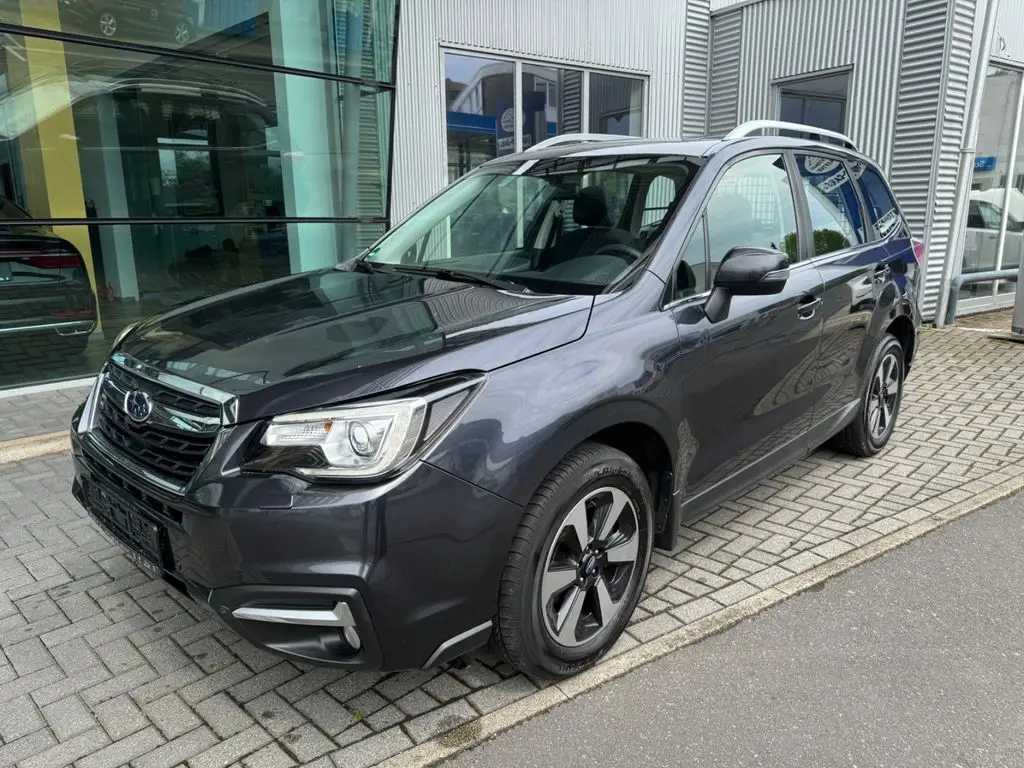 Photo 1 : Subaru Forester 2017 Diesel