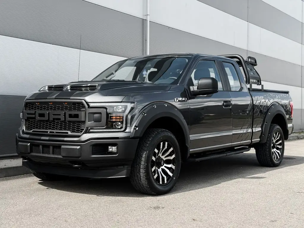 Photo 1 : Ford F150 2015 Essence