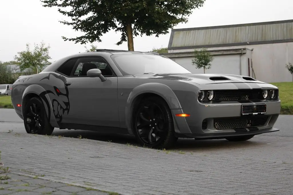 Photo 1 : Dodge Challenger 2018 Essence