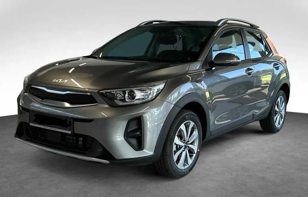 Photo 1 : Kia Stonic 2023 Essence