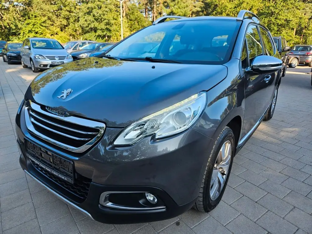 Photo 1 : Peugeot 2008 2015 Petrol