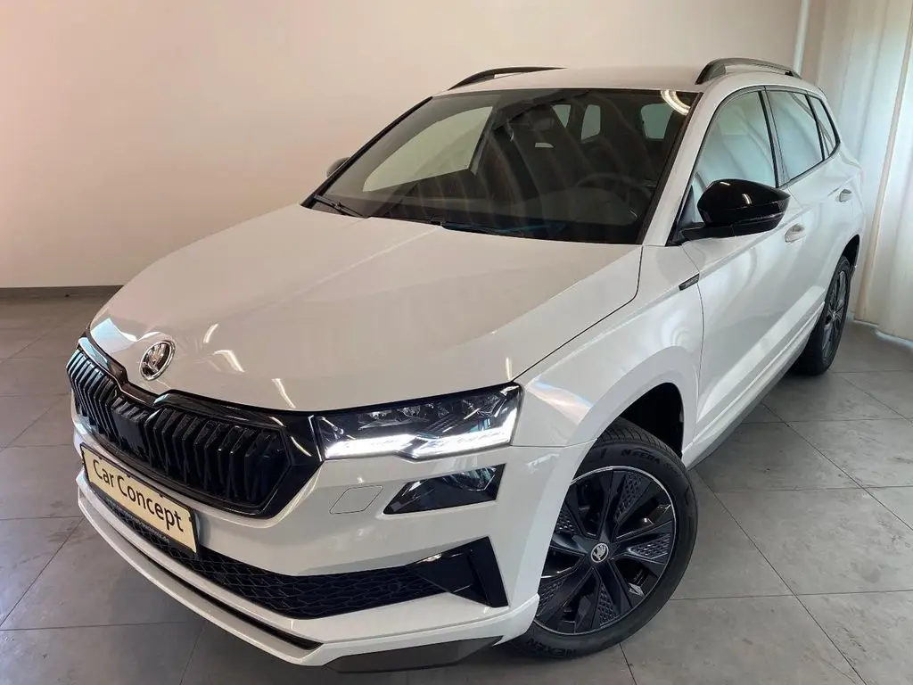 Photo 1 : Skoda Karoq 2024 Essence