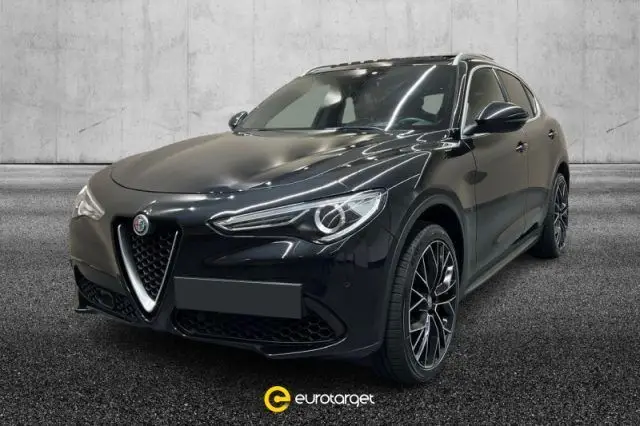 Photo 1 : Alfa Romeo Stelvio 2018 Essence