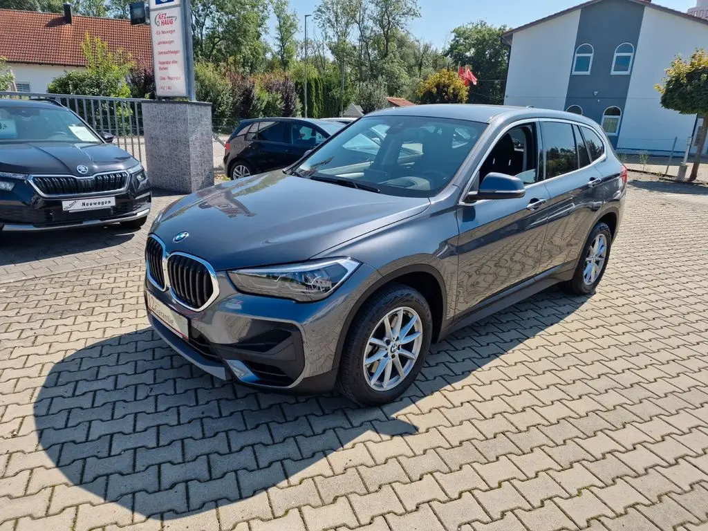 Photo 1 : Bmw X1 2021 Petrol