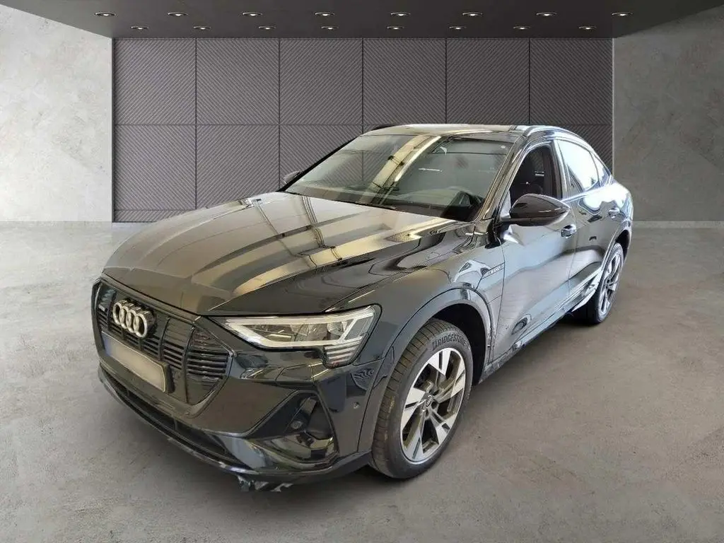 Photo 1 : Audi E-tron 2020 Not specified