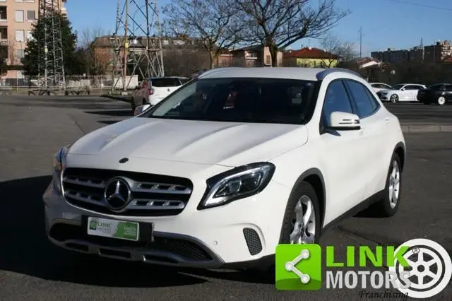 Photo 1 : Mercedes-benz Classe Gla 2017 Essence