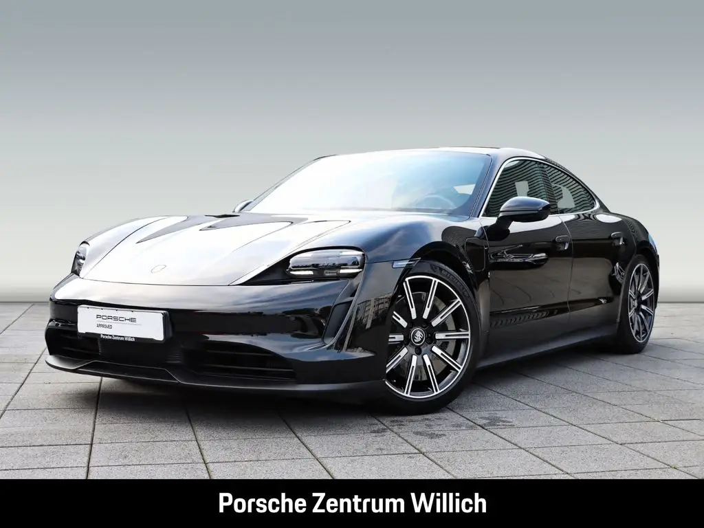 Photo 1 : Porsche Taycan 2021 Not specified