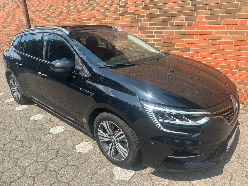 Photo 1 : Renault Megane 2021 Hybrid