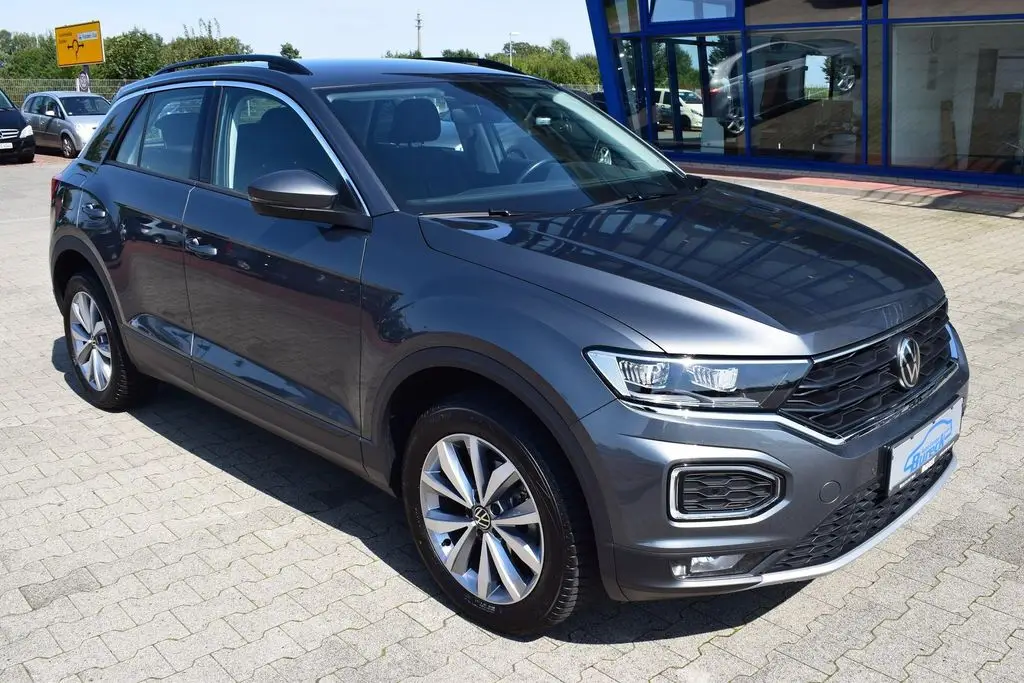 Photo 1 : Volkswagen T-roc 2021 Petrol