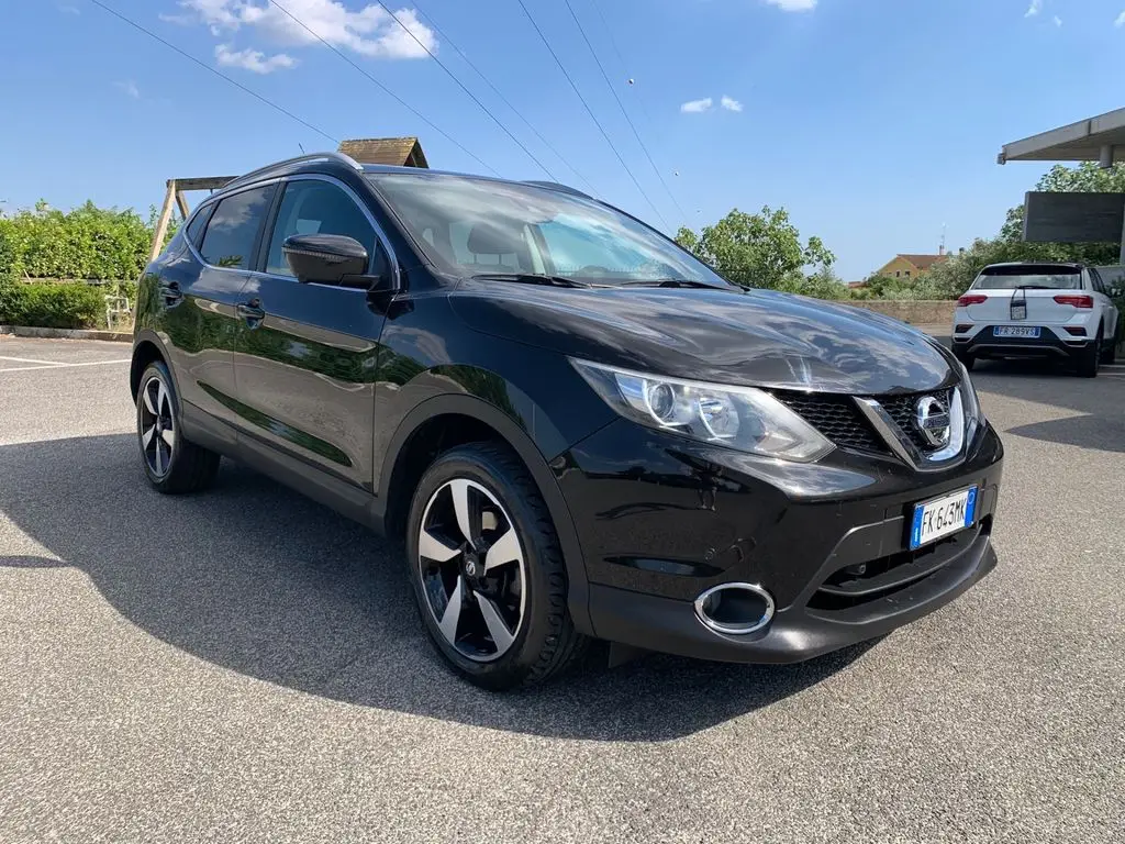 Photo 1 : Nissan Qashqai 2017 Diesel