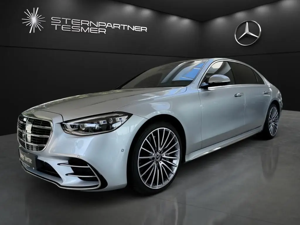 Photo 1 : Mercedes-benz Classe S 2023 Petrol