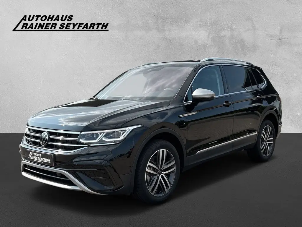 Photo 1 : Volkswagen Tiguan 2024 Petrol