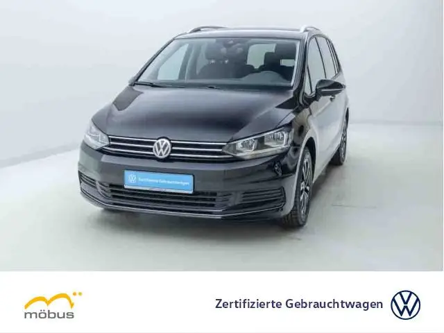 Photo 1 : Volkswagen Touran 2019 Petrol