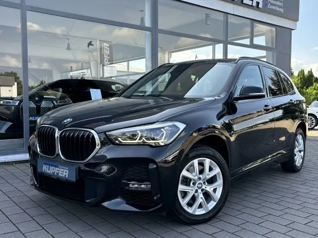 Photo 1 : Bmw X1 2022 Petrol