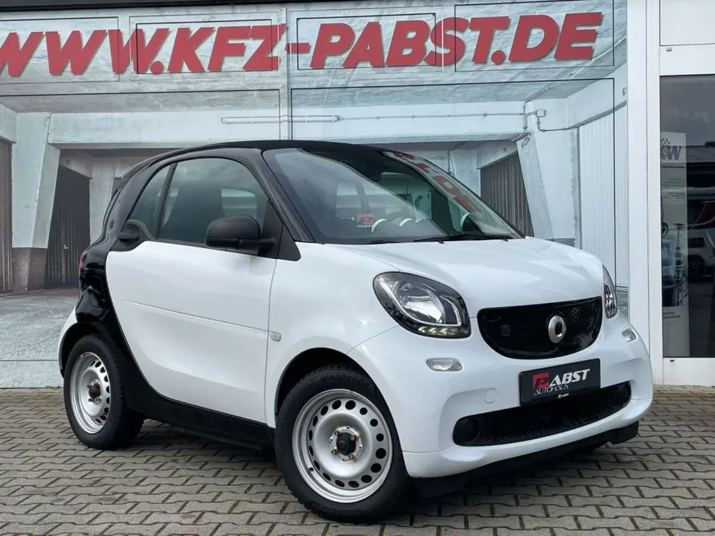 Photo 1 : Smart Fortwo 2018 Non renseigné