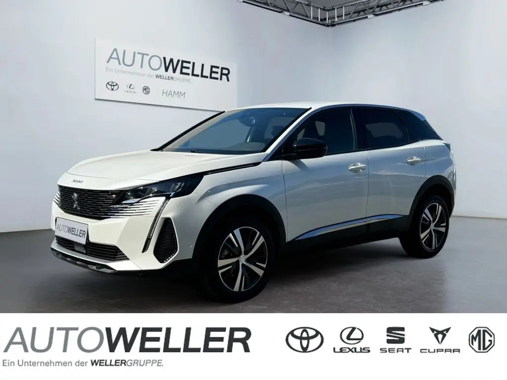 Photo 1 : Peugeot 3008 2023 Petrol