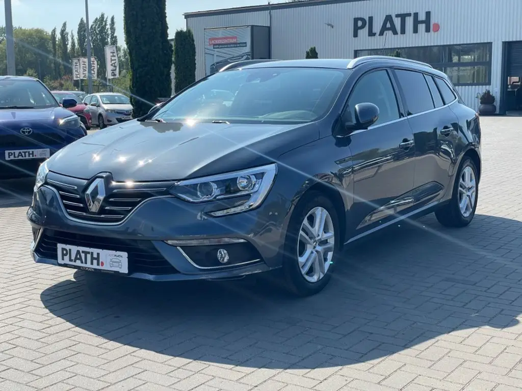 Photo 1 : Renault Megane 2020 Petrol