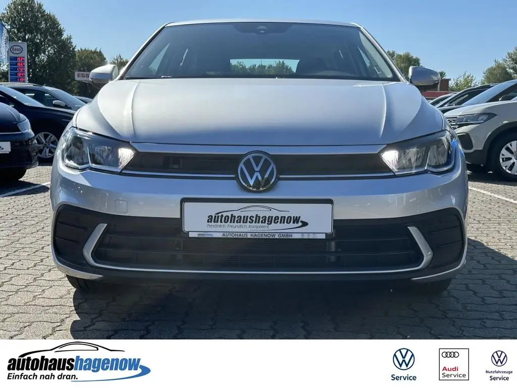 Photo 1 : Volkswagen Polo 2023 Essence