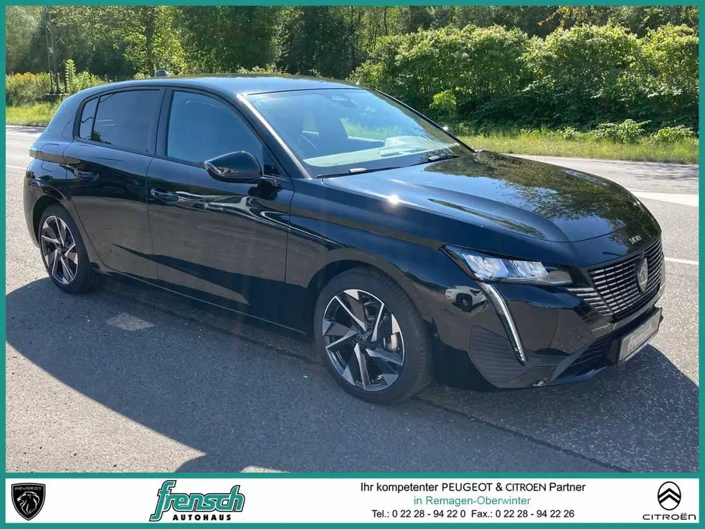 Photo 1 : Peugeot 308 2024 Petrol