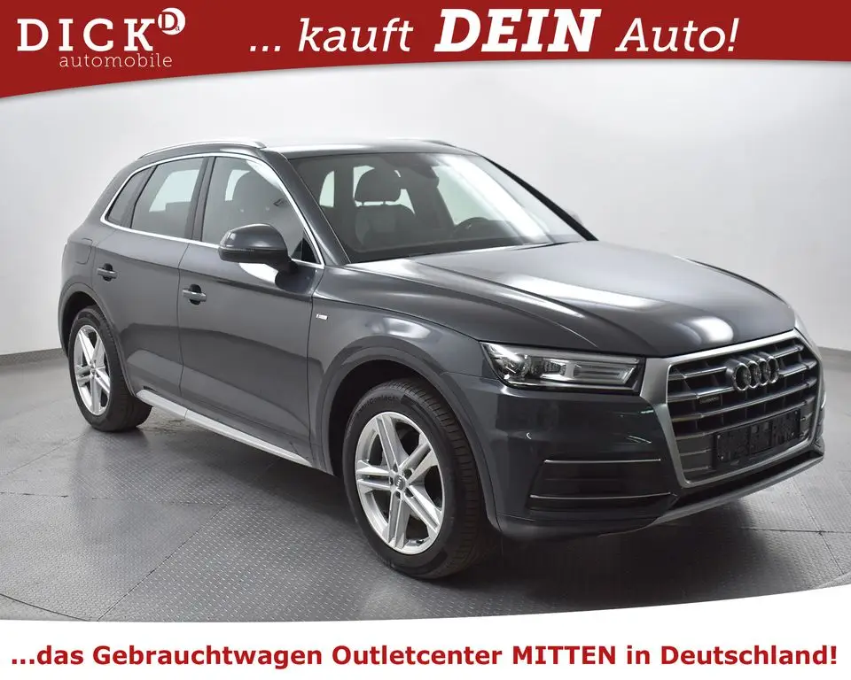 Photo 1 : Audi Q5 2019 Diesel