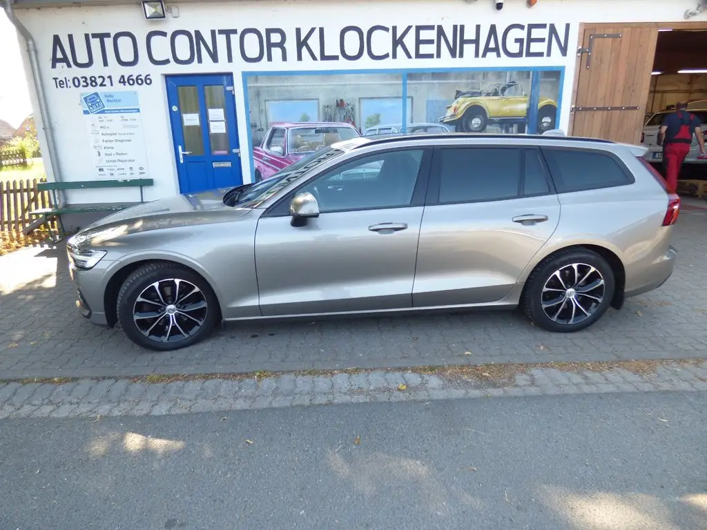 Photo 1 : Volvo V60 2019 Diesel