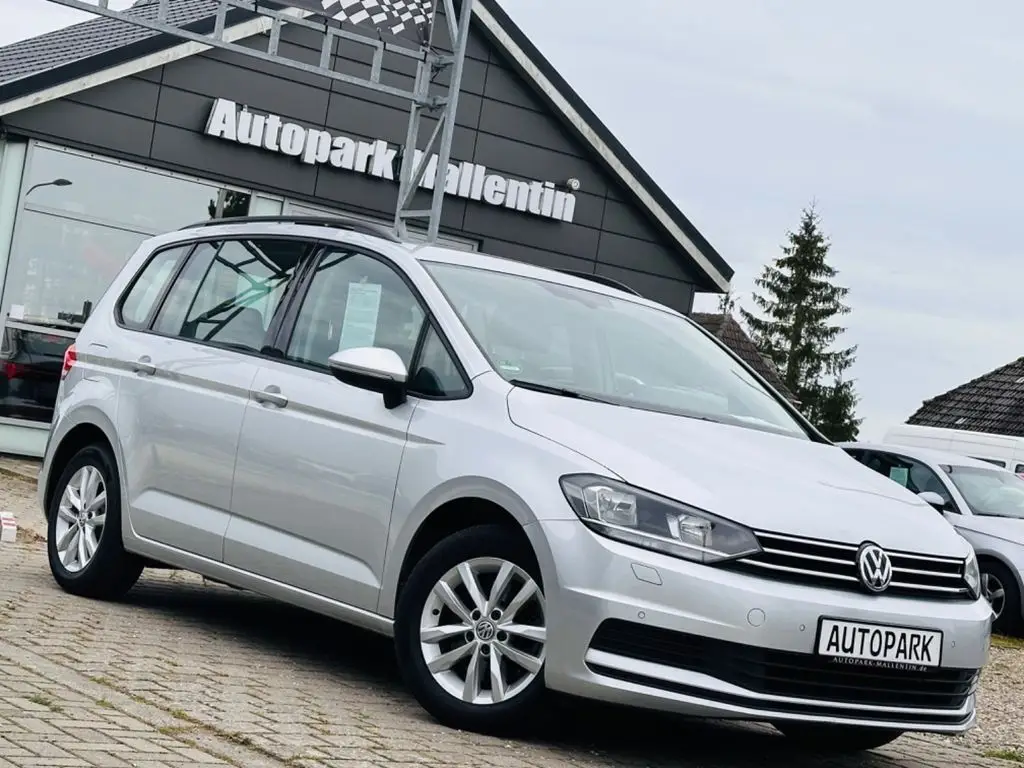 Photo 1 : Volkswagen Touran 2016 Diesel