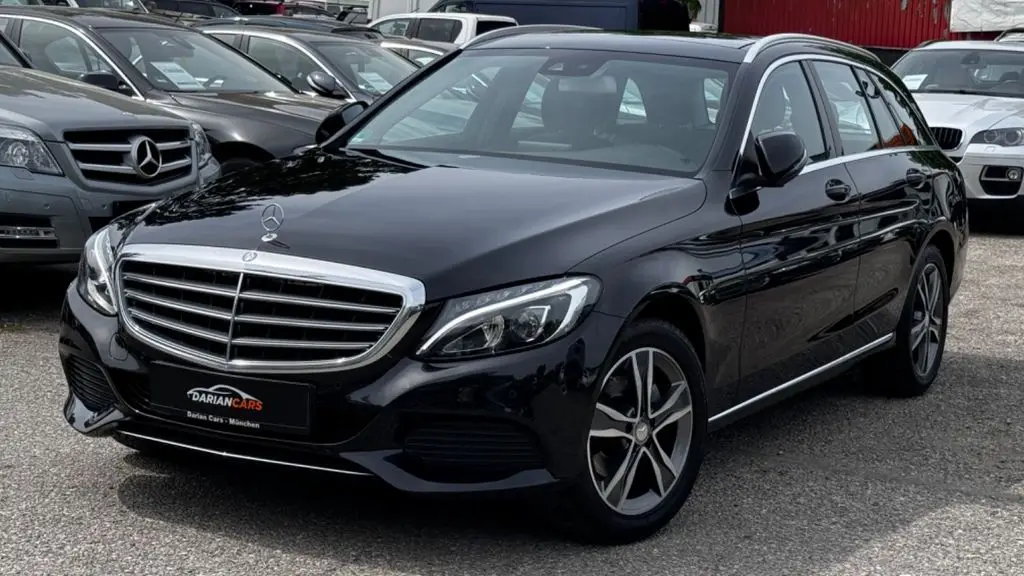 Photo 1 : Mercedes-benz Classe C 2016 Essence