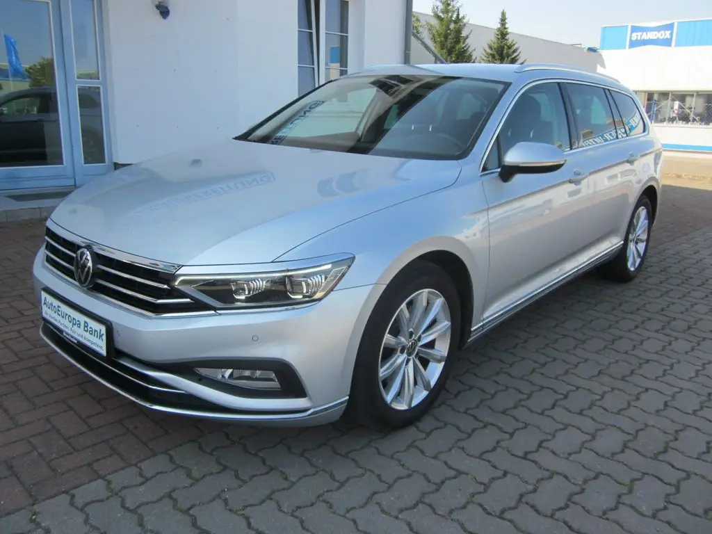 Photo 1 : Volkswagen Passat 2021 Diesel