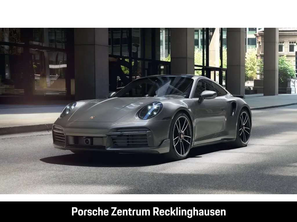 Photo 1 : Porsche 992 2021 Petrol