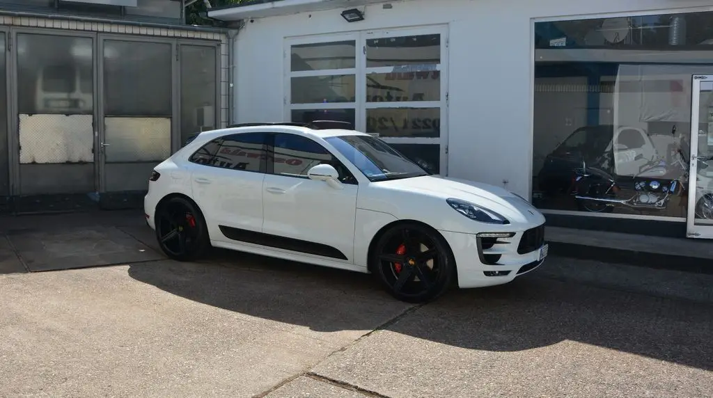 Photo 1 : Porsche Macan 2016 Essence