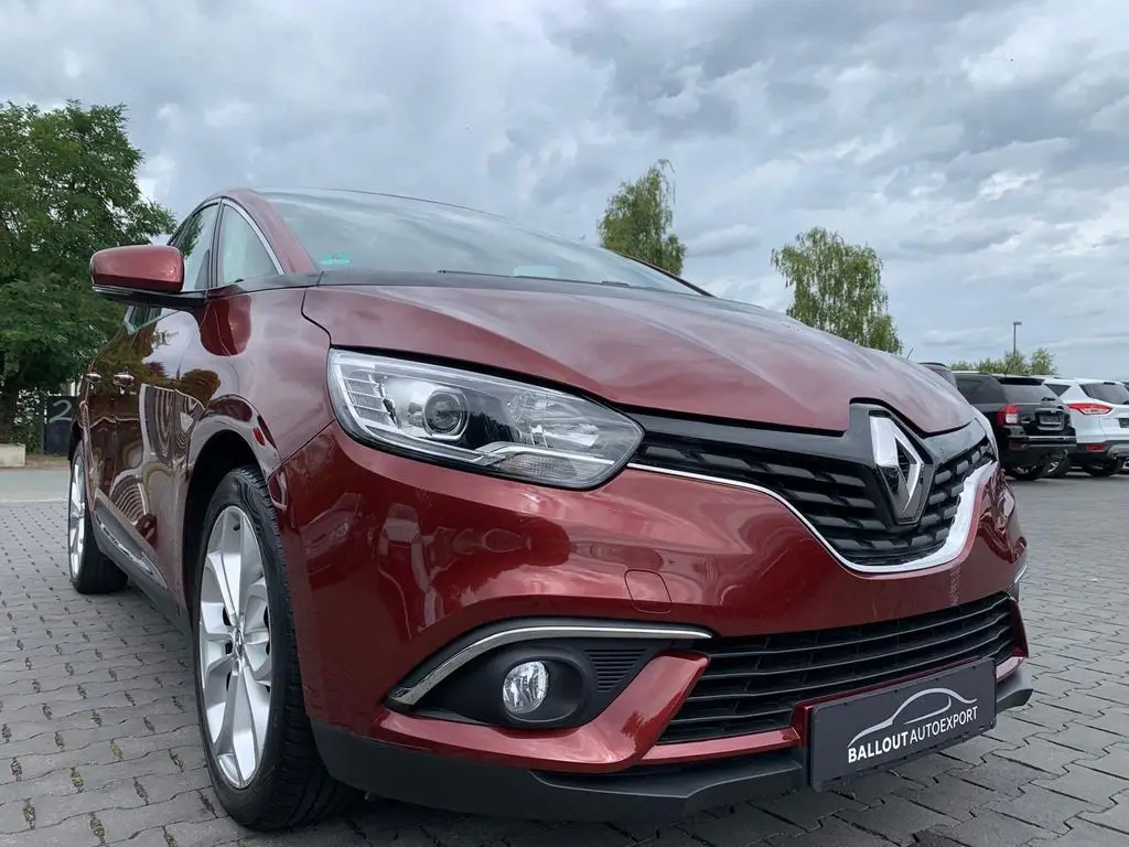 Photo 1 : Renault Scenic 2017 Petrol