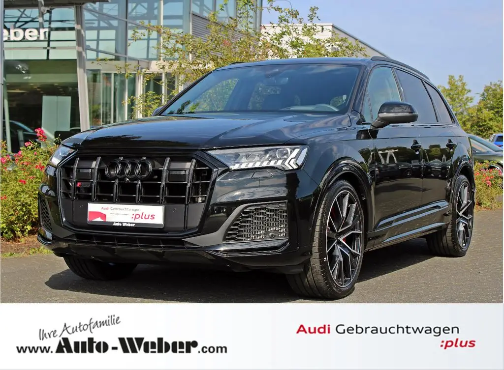 Photo 1 : Audi Sq7 2024 Petrol