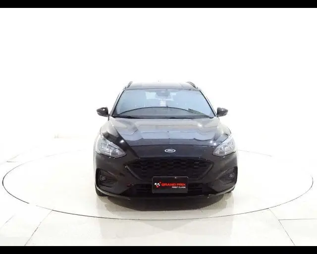 Photo 1 : Ford Focus 2020 Diesel