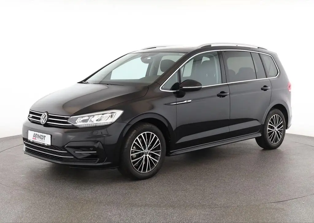 Photo 1 : Volkswagen Touran 2023 Diesel