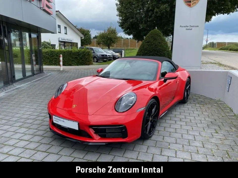 Photo 1 : Porsche 992 2023 Petrol