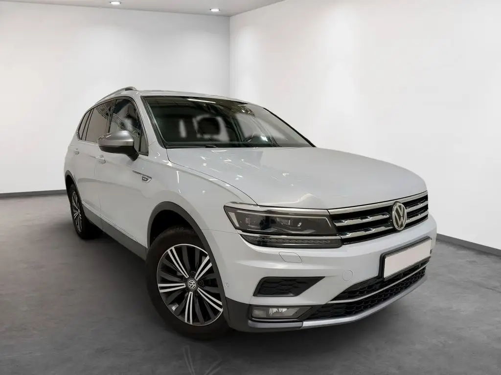 Photo 1 : Volkswagen Tiguan 2018 Petrol