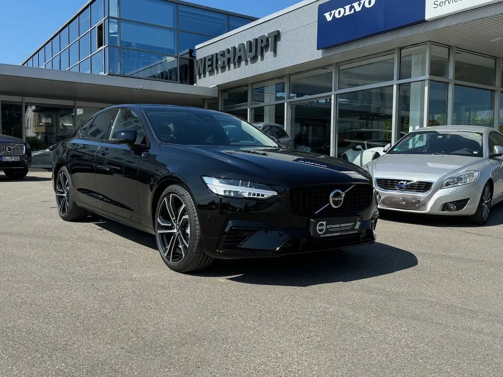 Photo 1 : Volvo S90 2024 Hybride